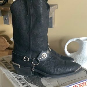 Men’s cowboy boots